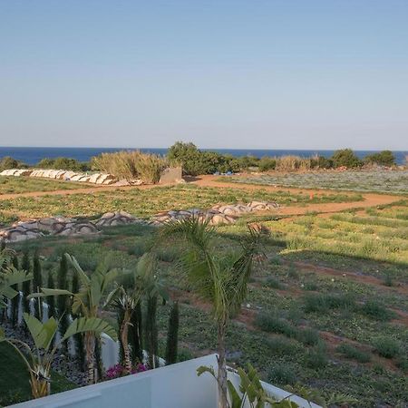 The White H Villa, Protaras, Fresh And Peaceful パラリムニ エクステリア 写真