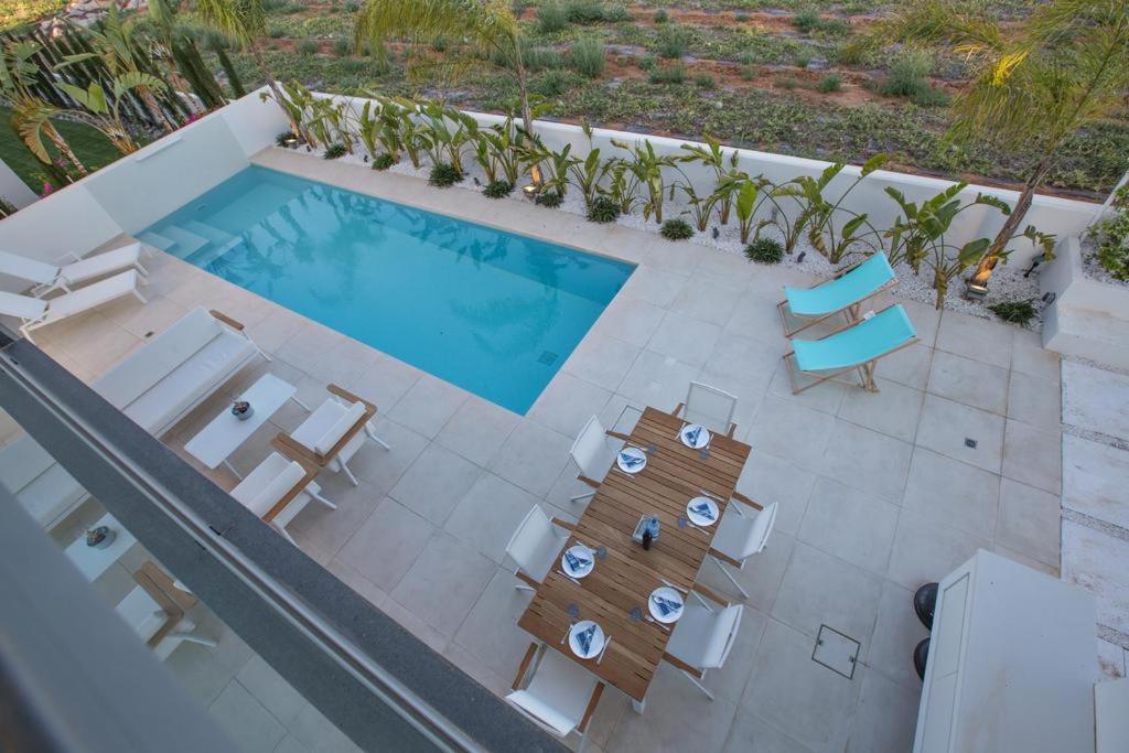 The White H Villa, Protaras, Fresh And Peaceful パラリムニ エクステリア 写真